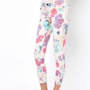 Joe’s Jeans Inky Rose Wash Size 27